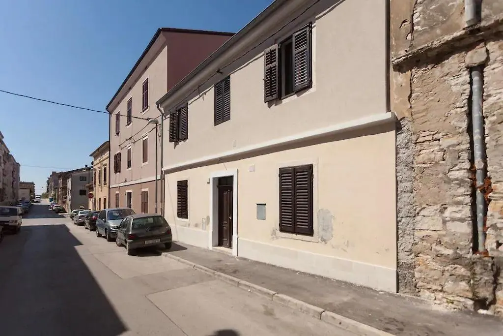 Apartment Toni  Pula